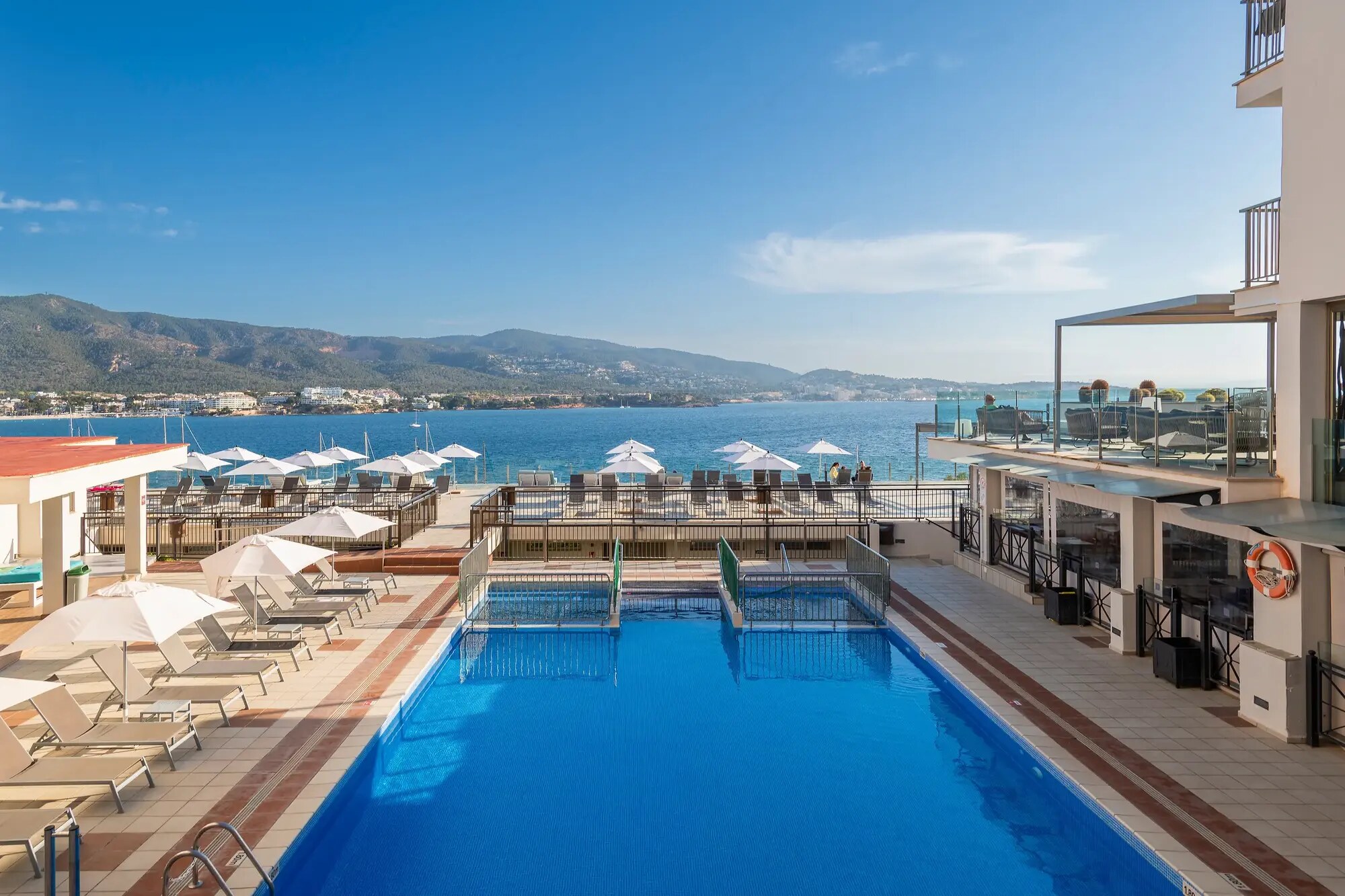 Leonardo Royal Hotel Mallorca Palmanova Bay photo 2