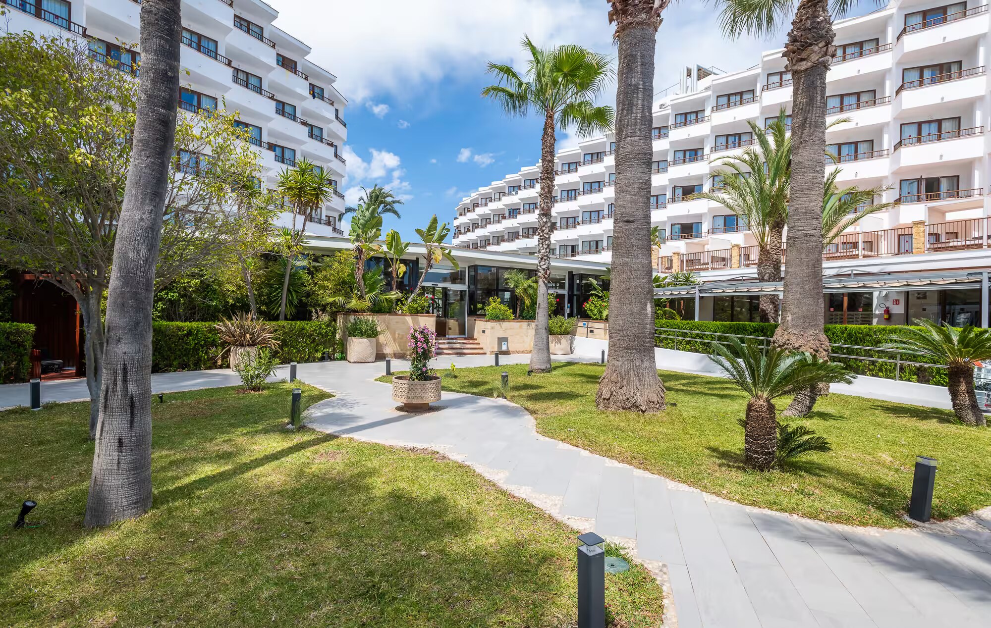 Leonardo Royal Hotel Ibiza Santa Eulalia photo 5