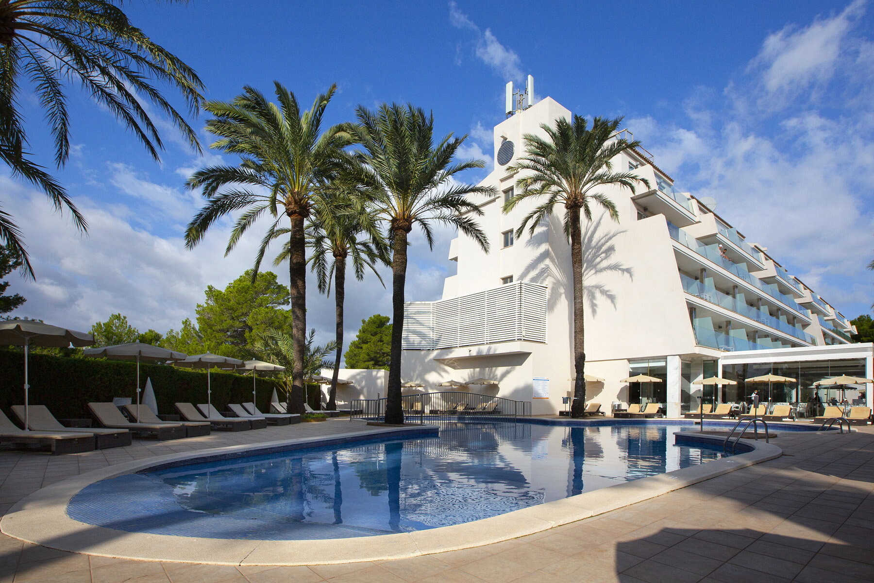 Mar Hotels Playa de Muro Suites photo 4