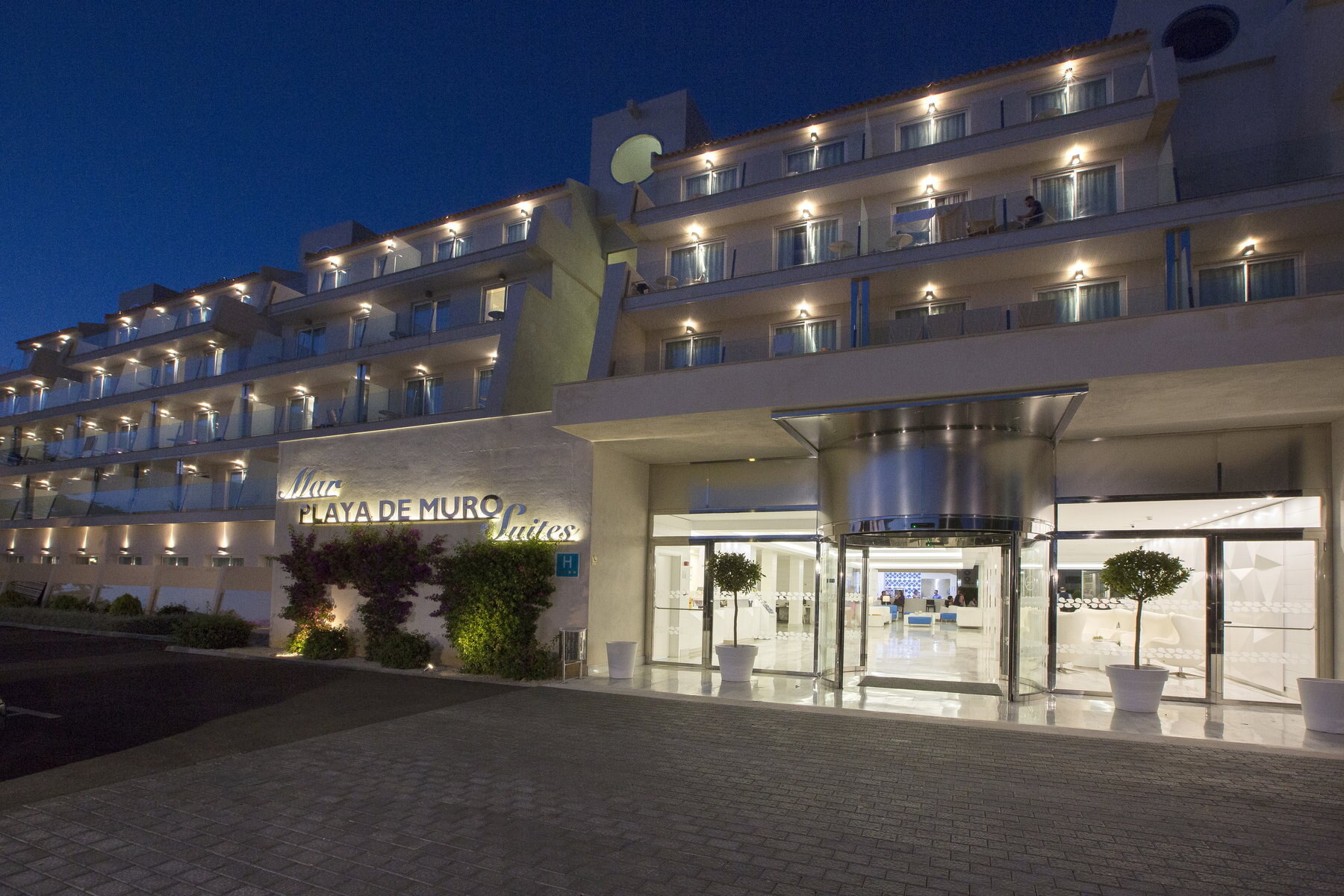 Mar Hotels Playa de Muro Suites photo 5