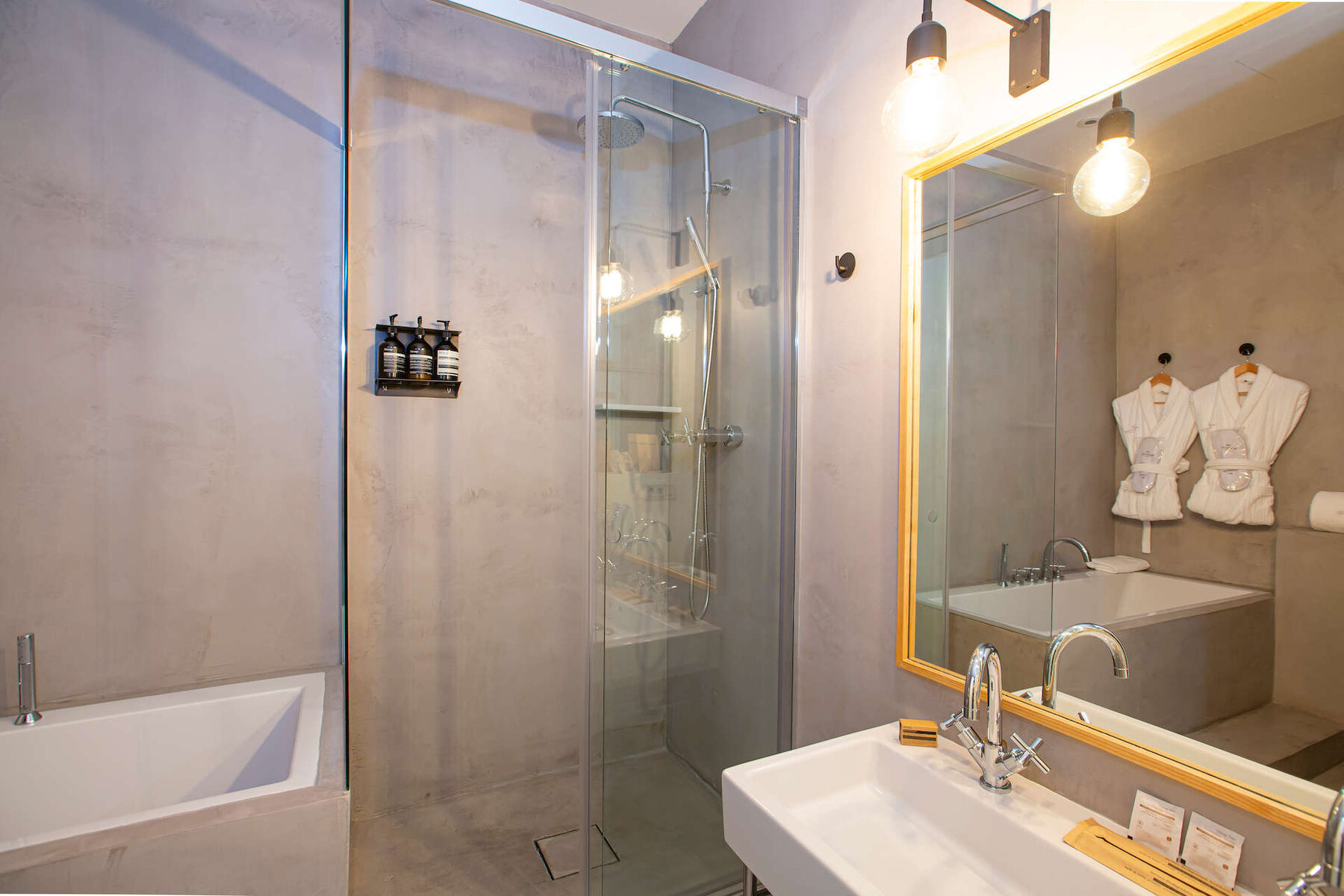 Margot House photo 9