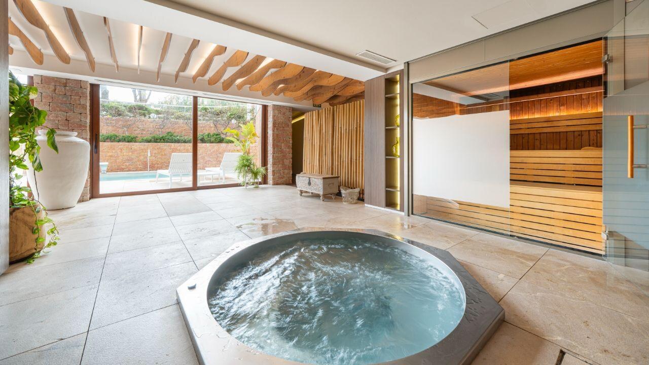Melbeach Hotel & Spa photo 9