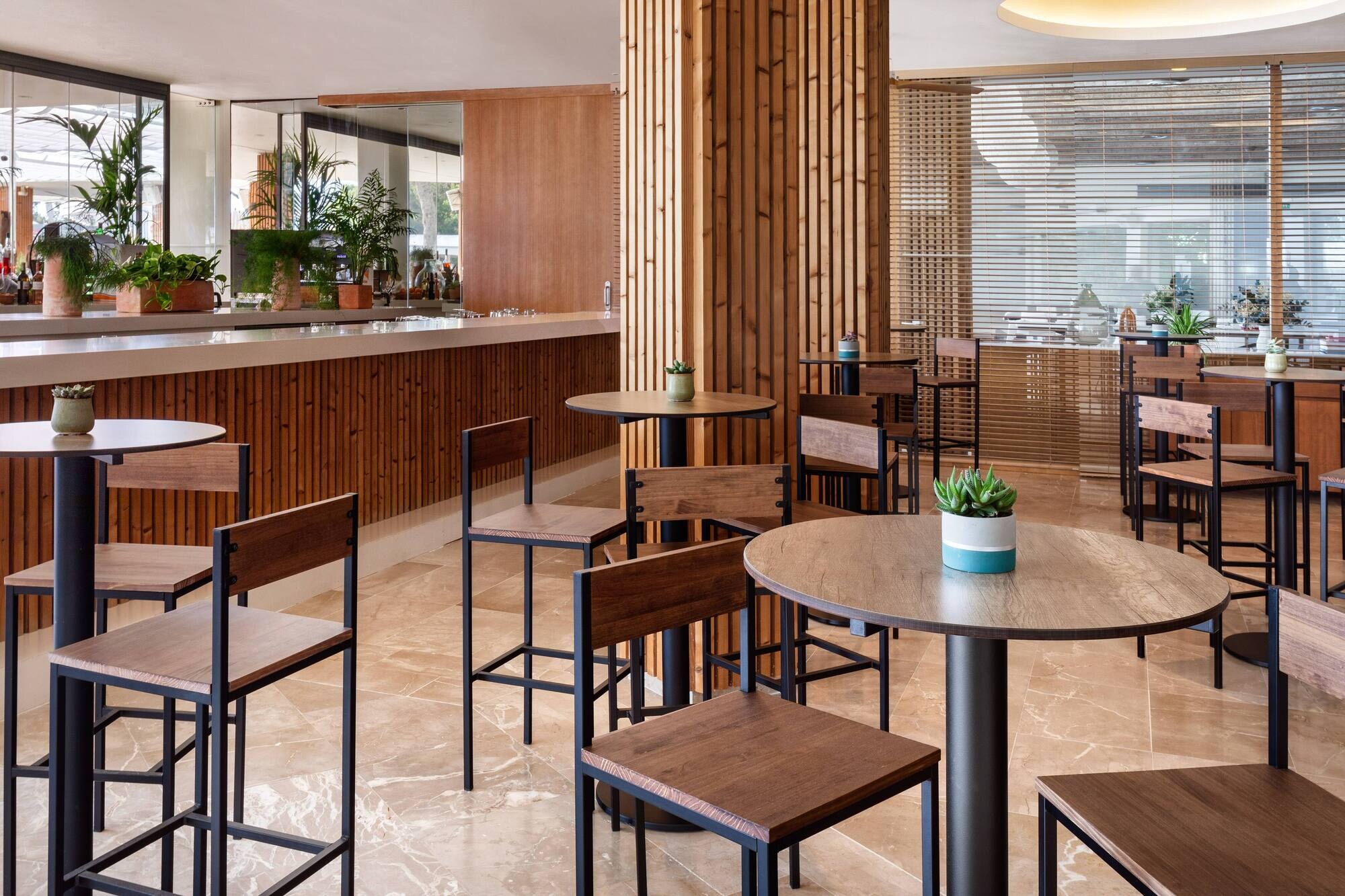 Melia South Beach photo 5