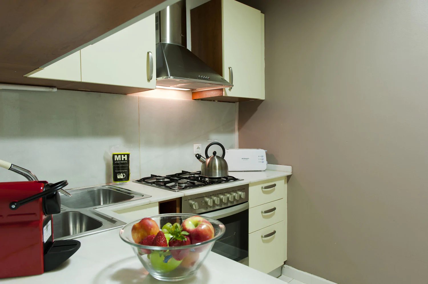 MH Apartments Ramblas photo 3