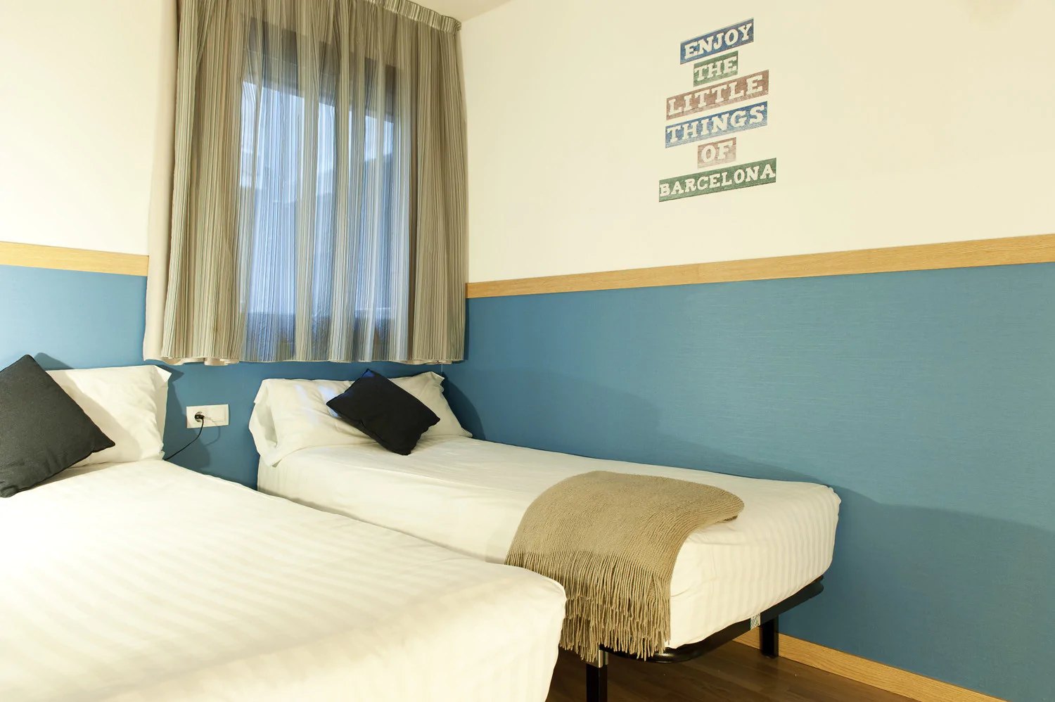 MH Apartments Ramblas photo 9