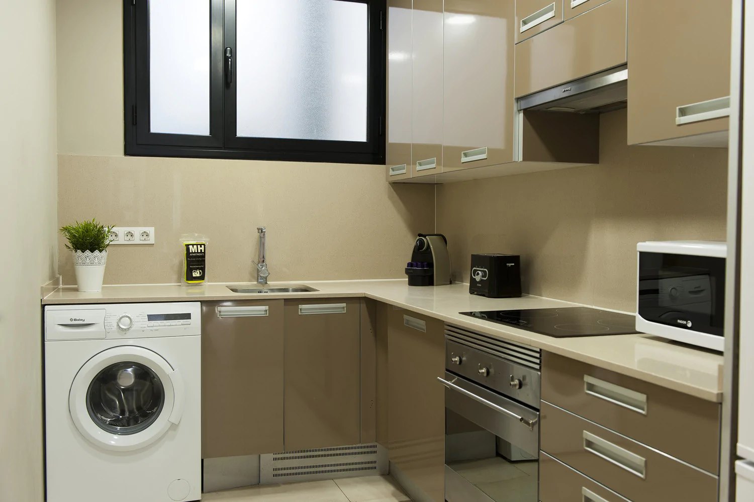 MH Apartments Sant Pau photo 2