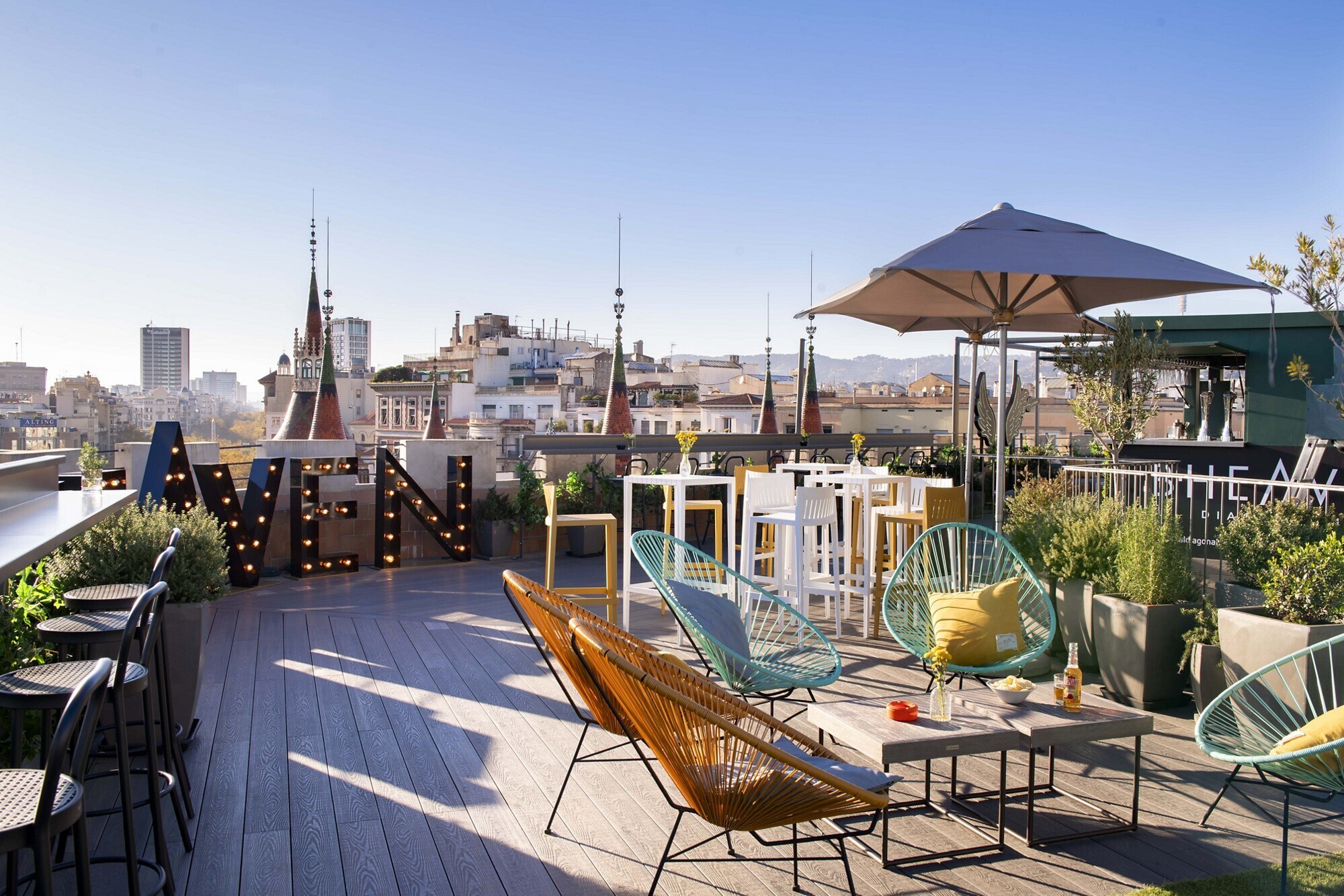 Occidental Diagonal 414 photo 3