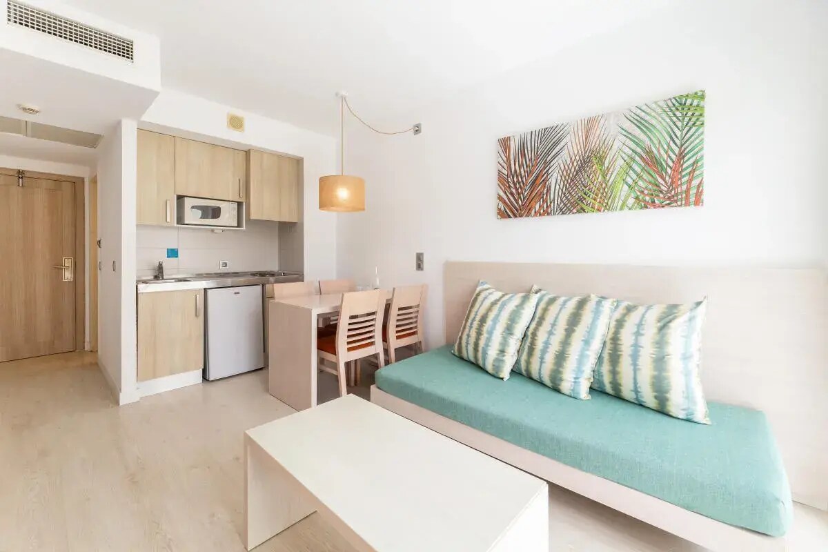 Palm Garden Apartments photo 6