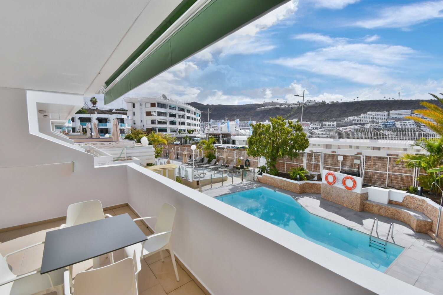 Palm Suites photo 8