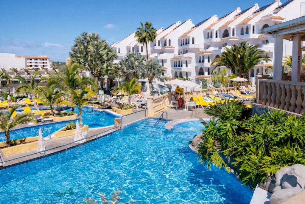 Paradise Park Fun Lifestyle Hotel photo 1