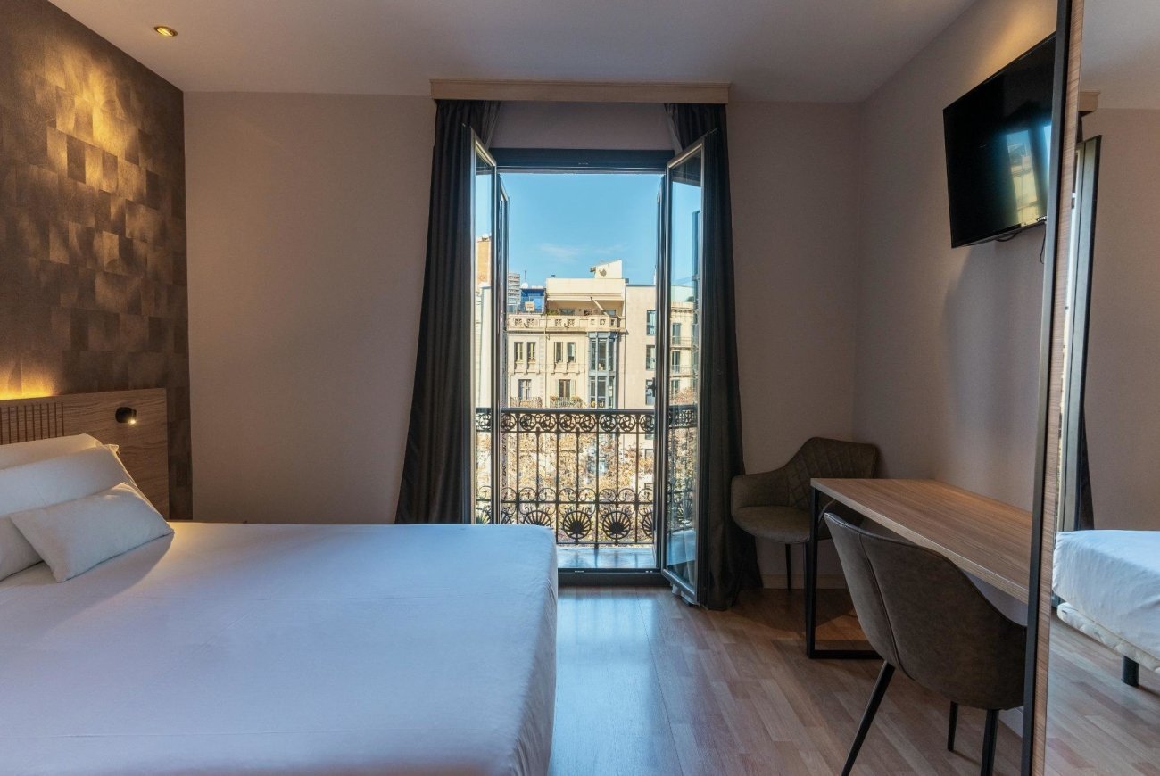 Petit Palace Eixample photo 3