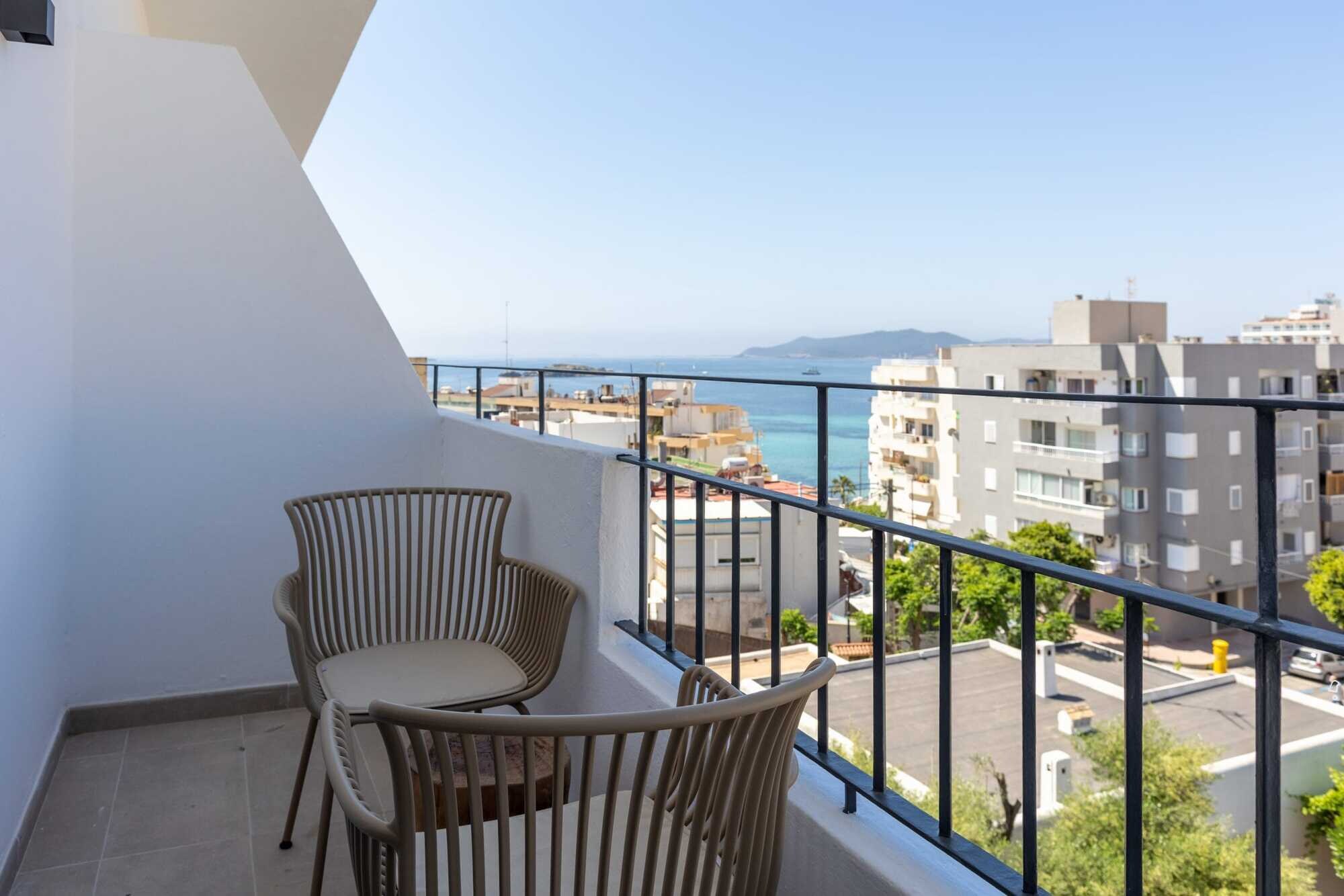Play Hotel Ibiza photo 7