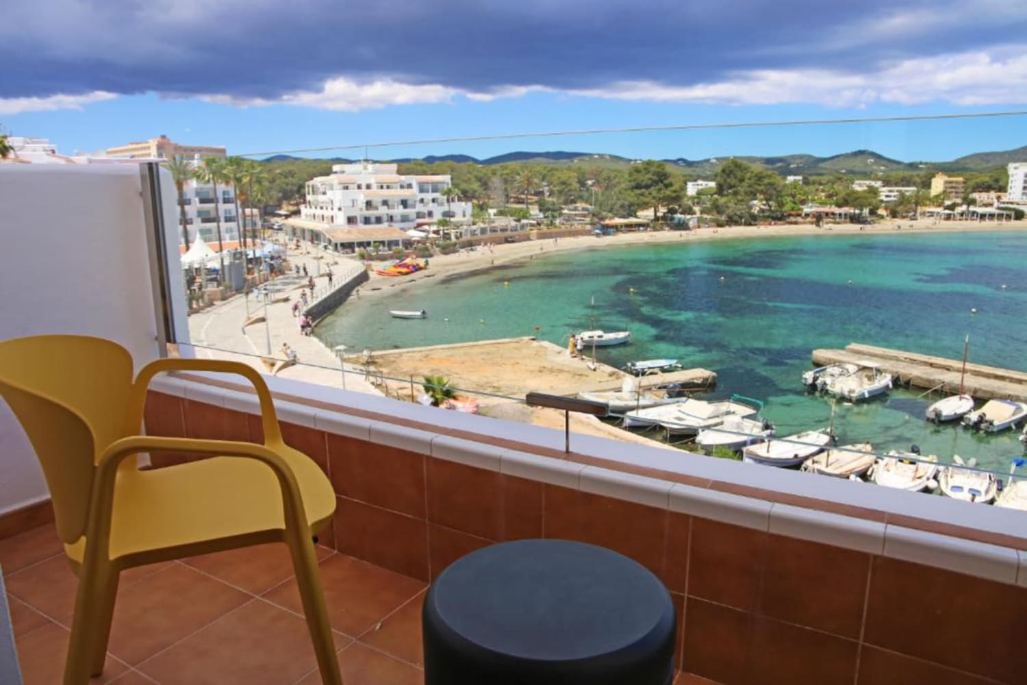 Playa Sol III Apartments