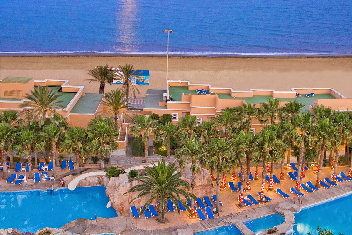 Playacapricho Hotel photo 2