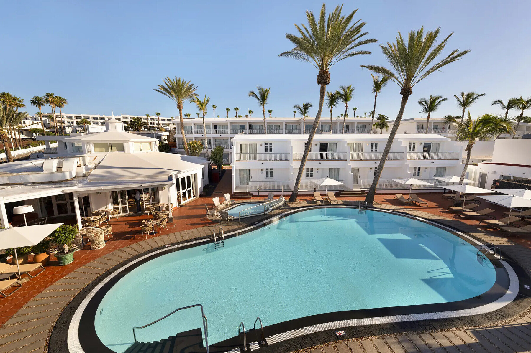 Plus Fariones Apartamentos