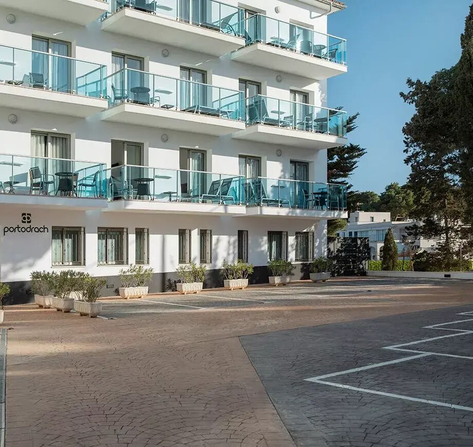 Porto Drach Aparthotel & Suites photo 3