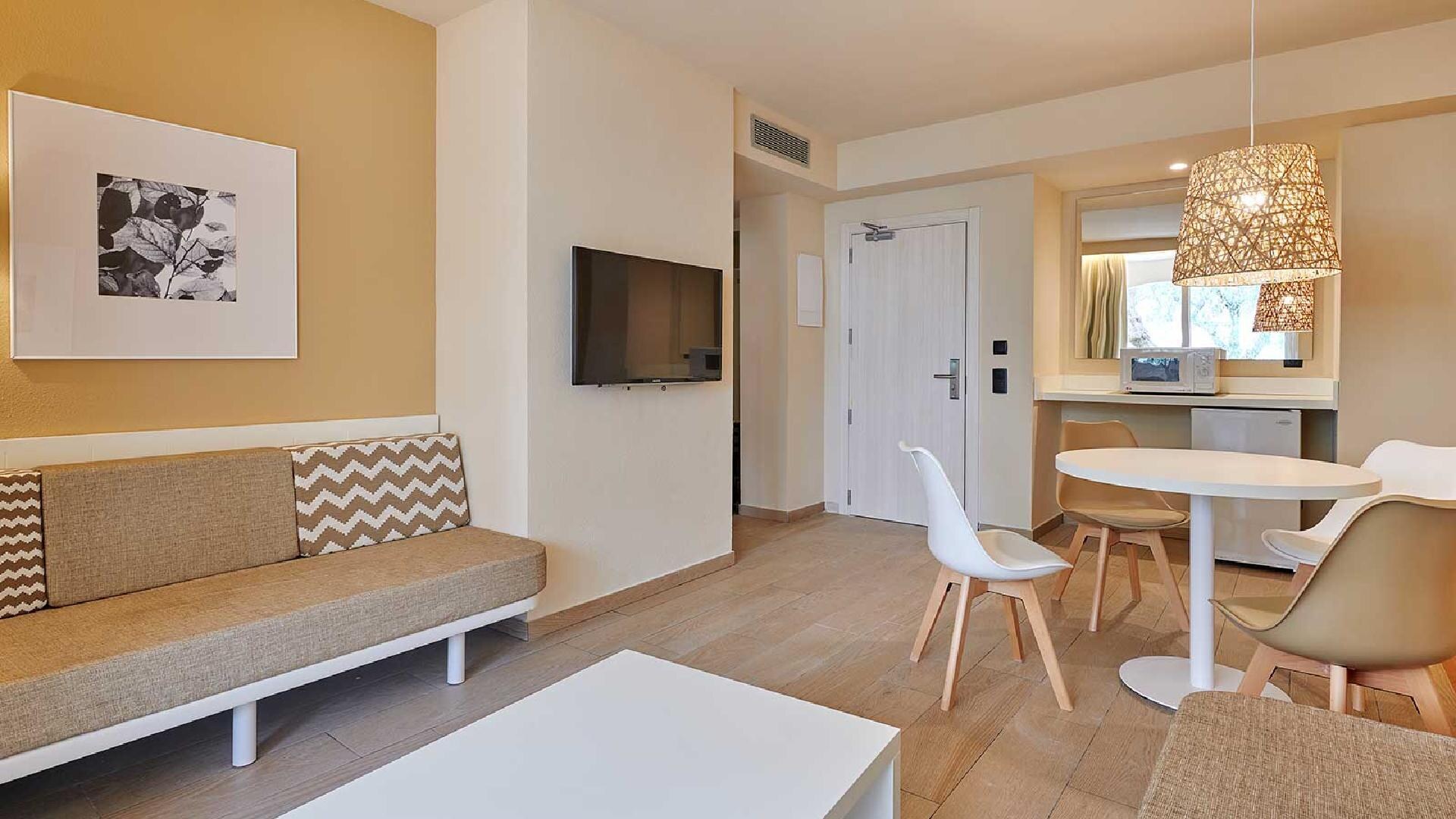 Protur Badia Park Aparthotel photo 8