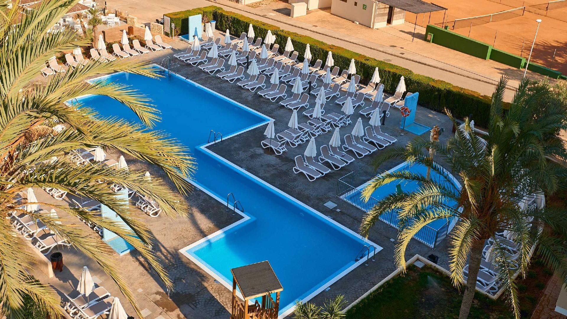 Protur Floriana Resort Aparthotel photo 2