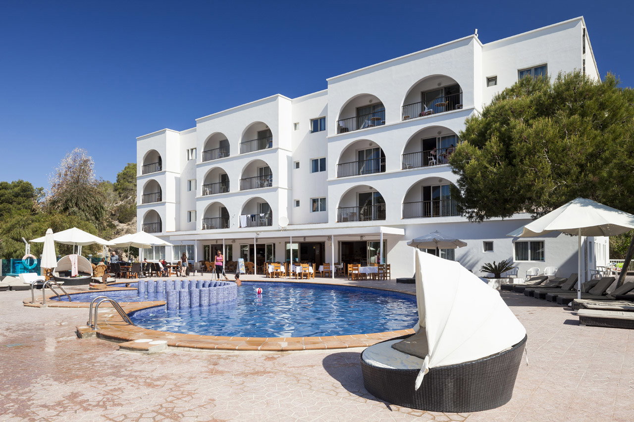 Puerto Cala Vadella Apartments