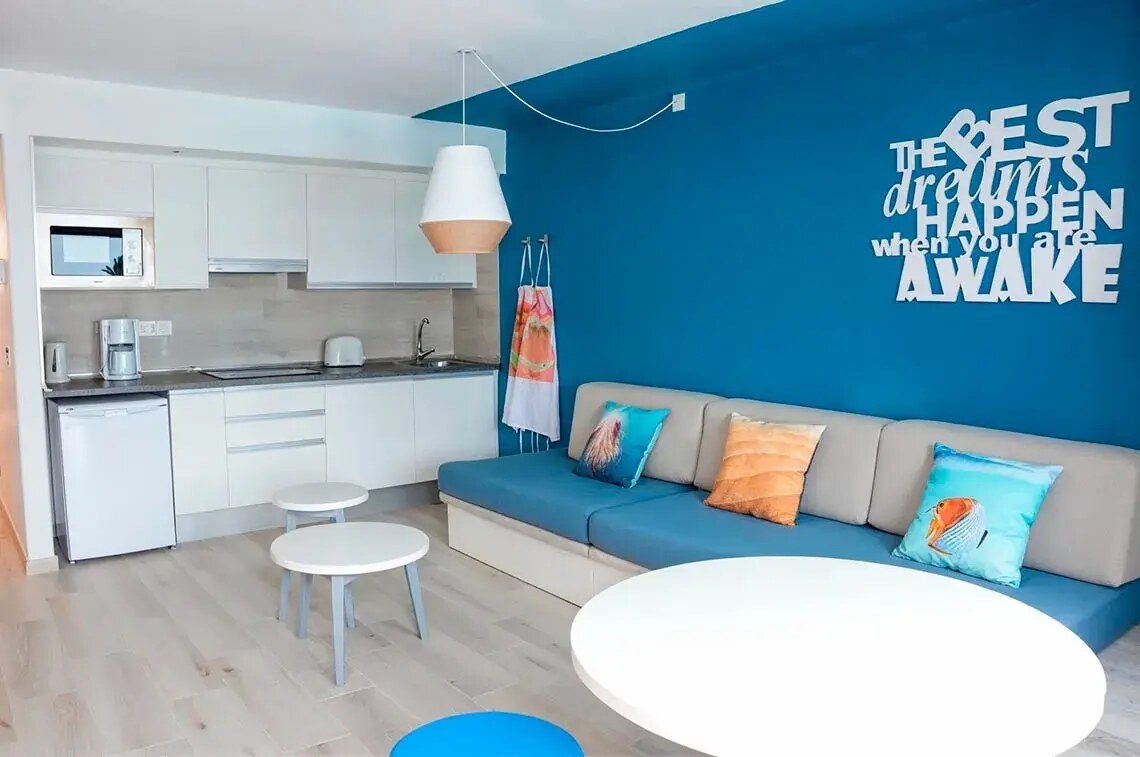 R2 Bahía Kontiki Beach Apartments photo 8