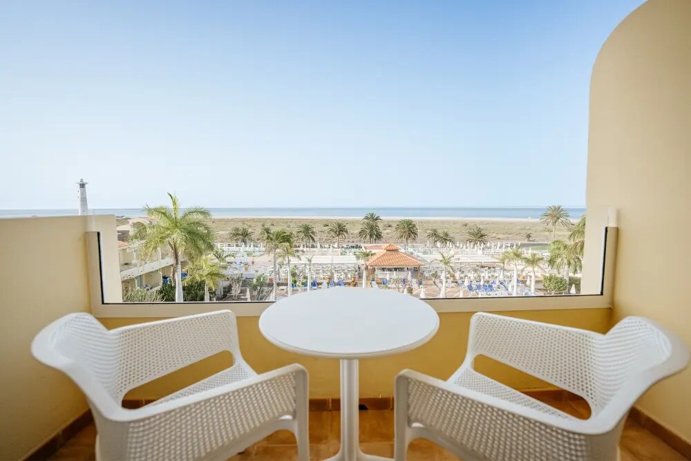 R2 Buganvilla Hotel & Spa photo 2