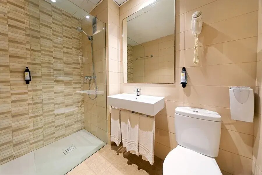 R2 Cala Millor Beach Apartment photo 9