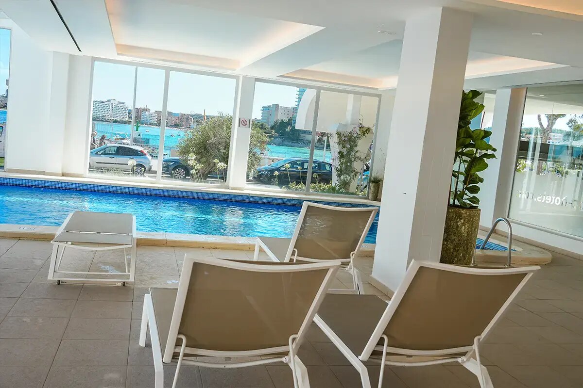 Roc Portonova Apartments photo 9