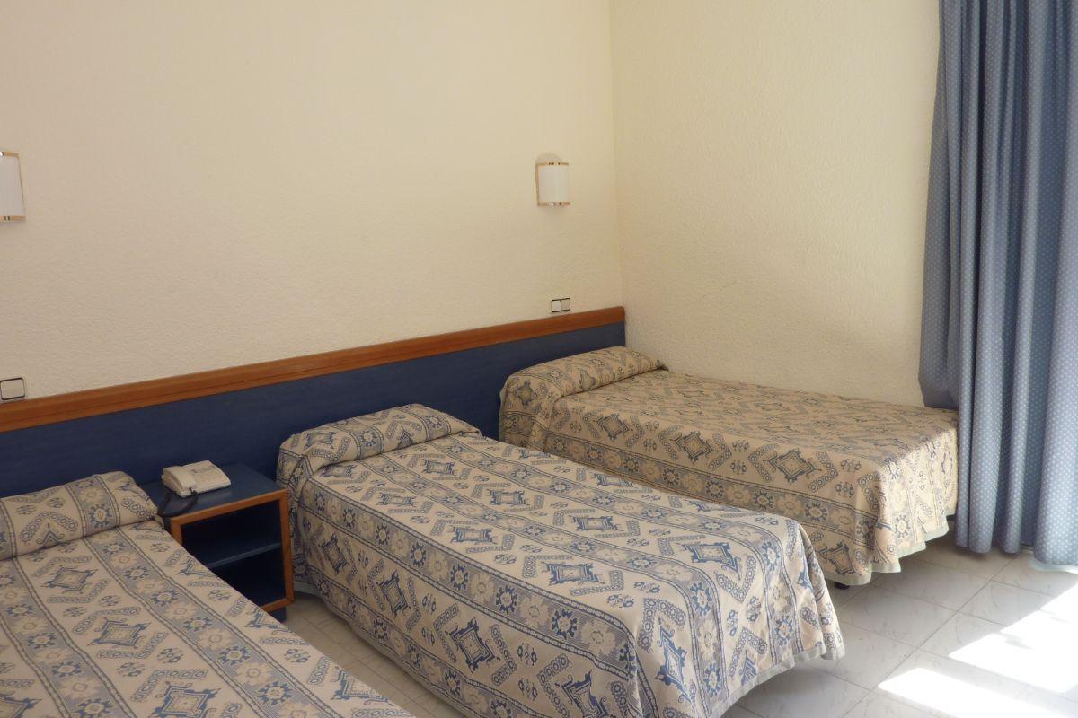 Roma Reial Hotel photo 8
