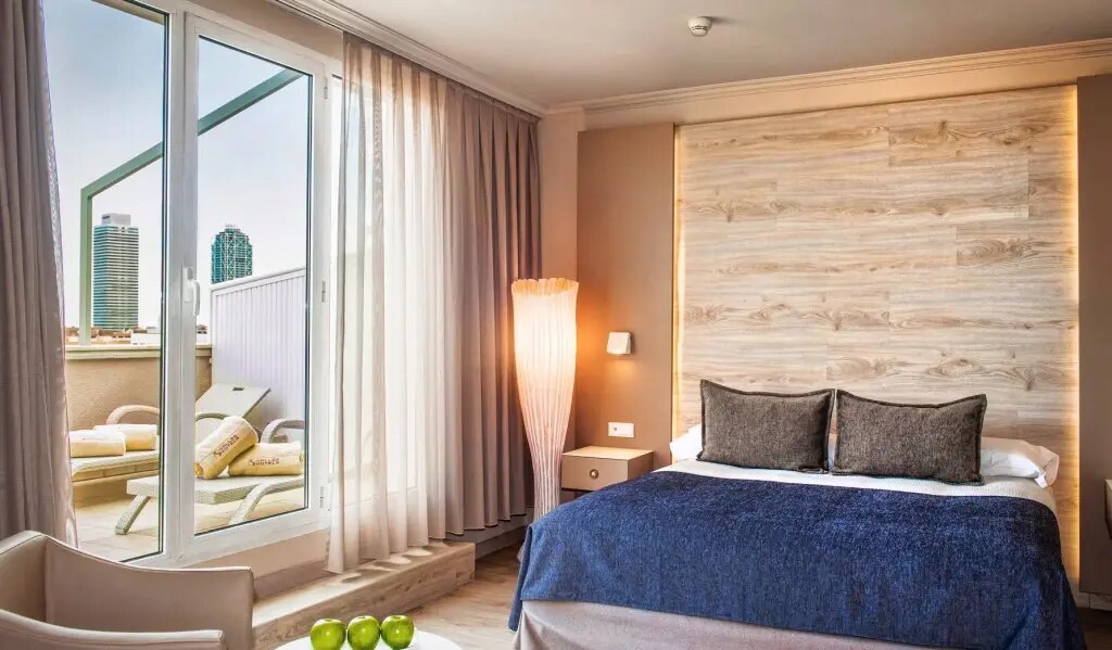 Salles Hotel Pere IV photo 2