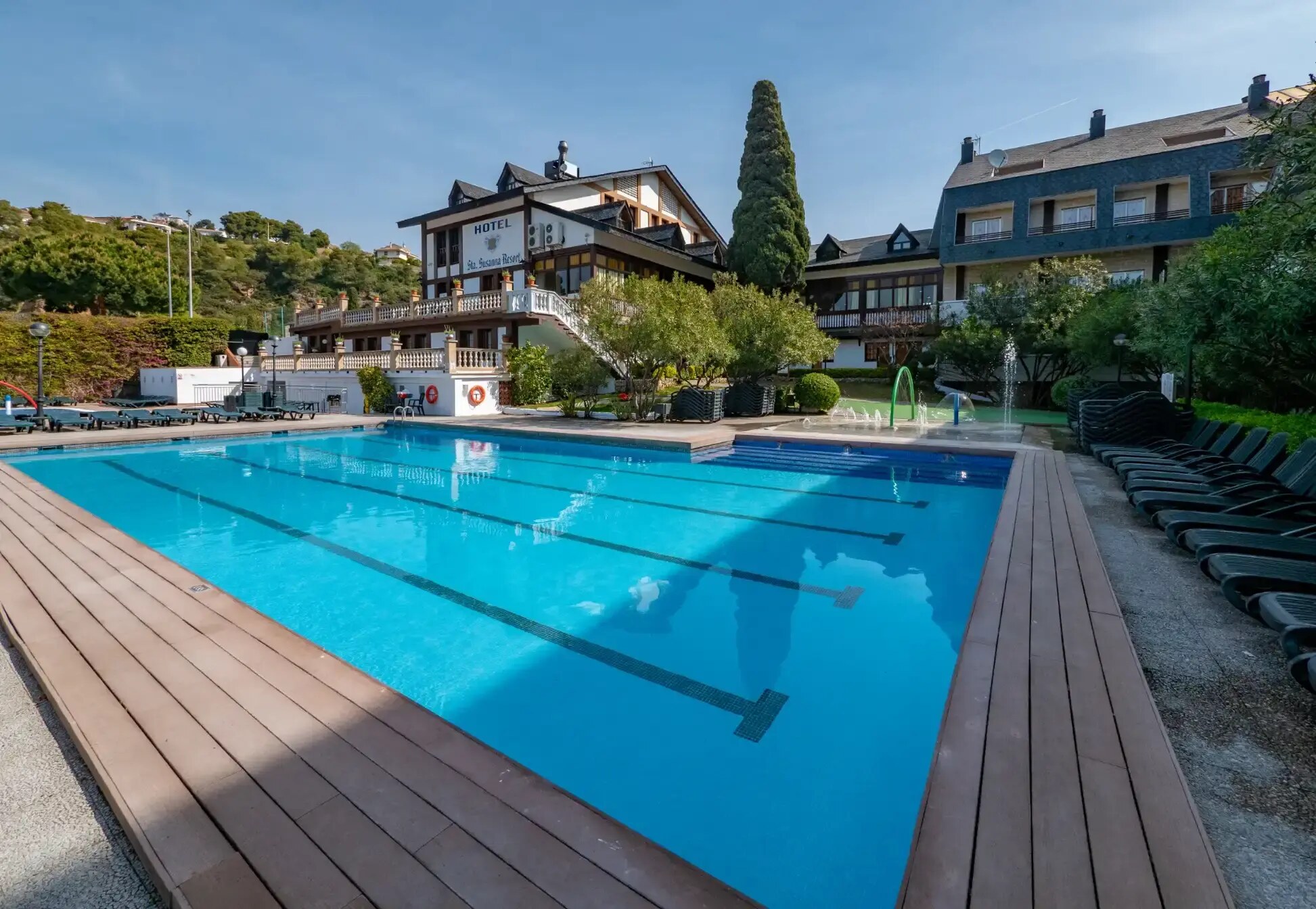Santa Susanna Resort Affiliated by FERGUS photo 1