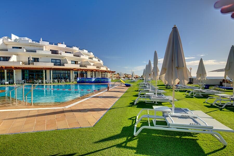 SBH Crystal Beach Hotel & Suites photo 3