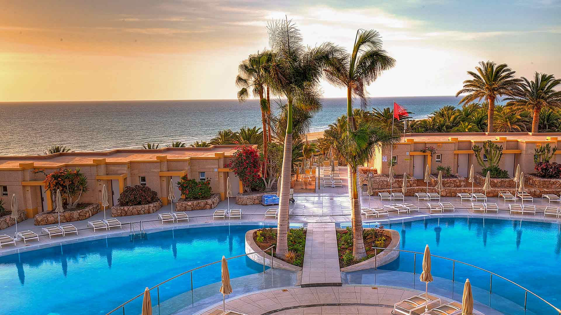 SBH Monica Beach Resort