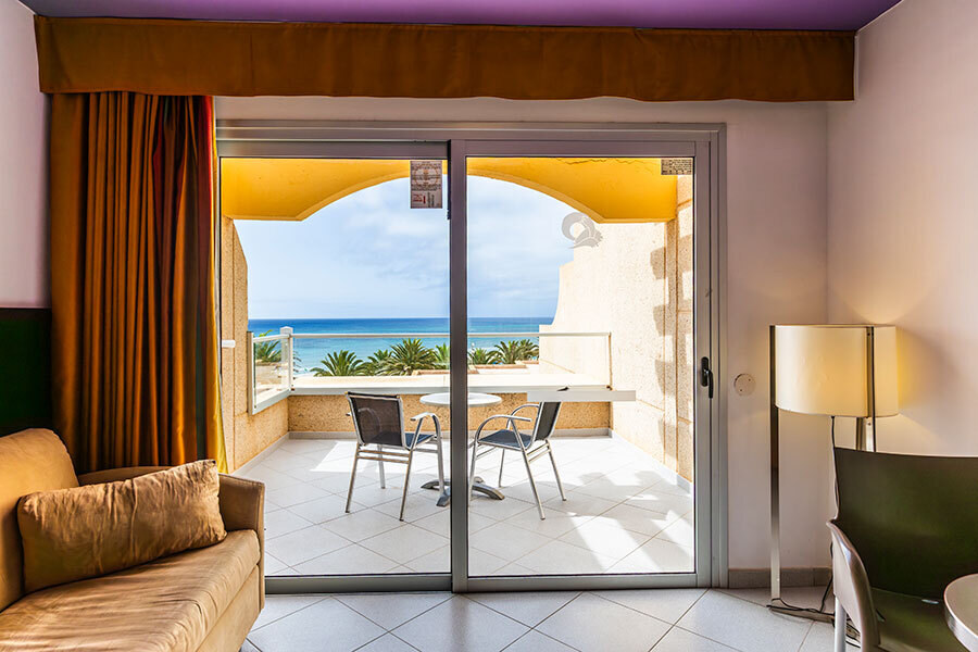 SBH Monica Beach Resort photo 8