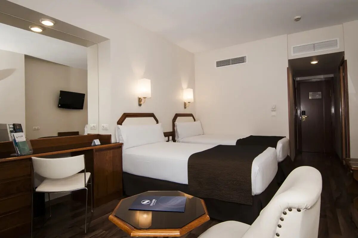 Senator Barajas Hotel photo 3