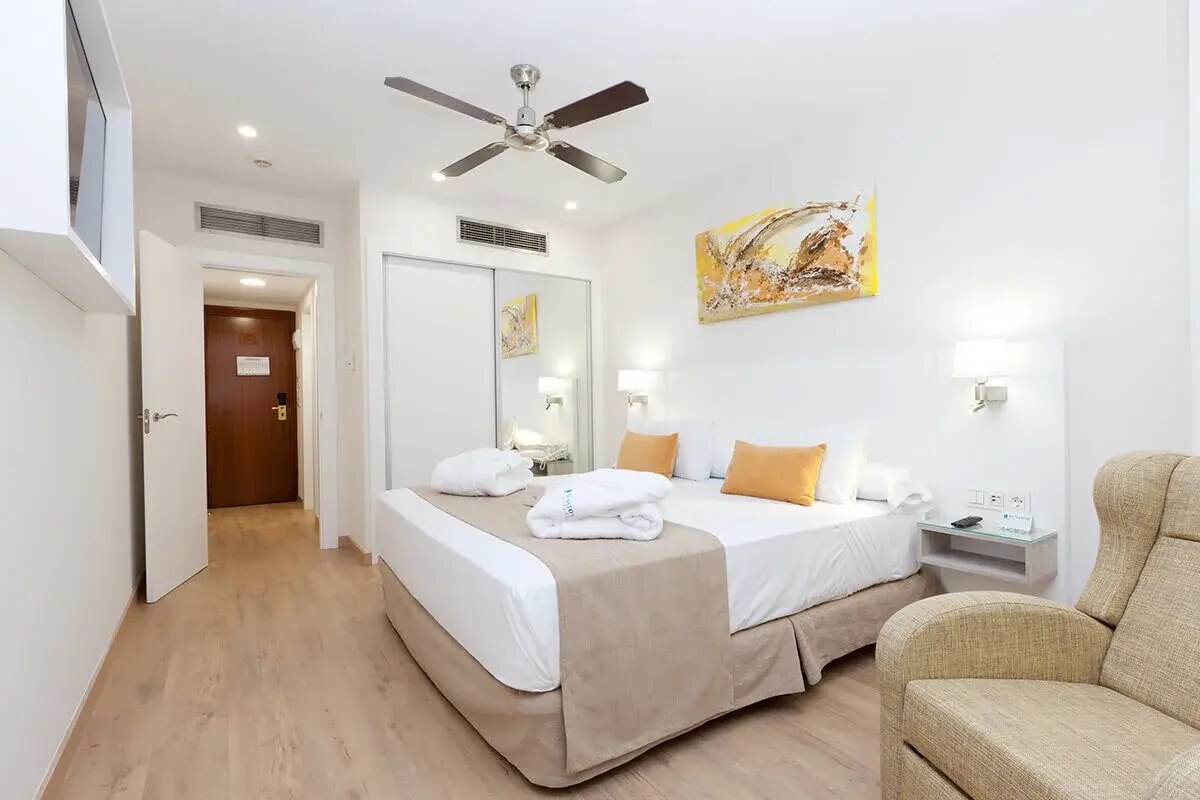 Senator Barajas Hotel photo 6