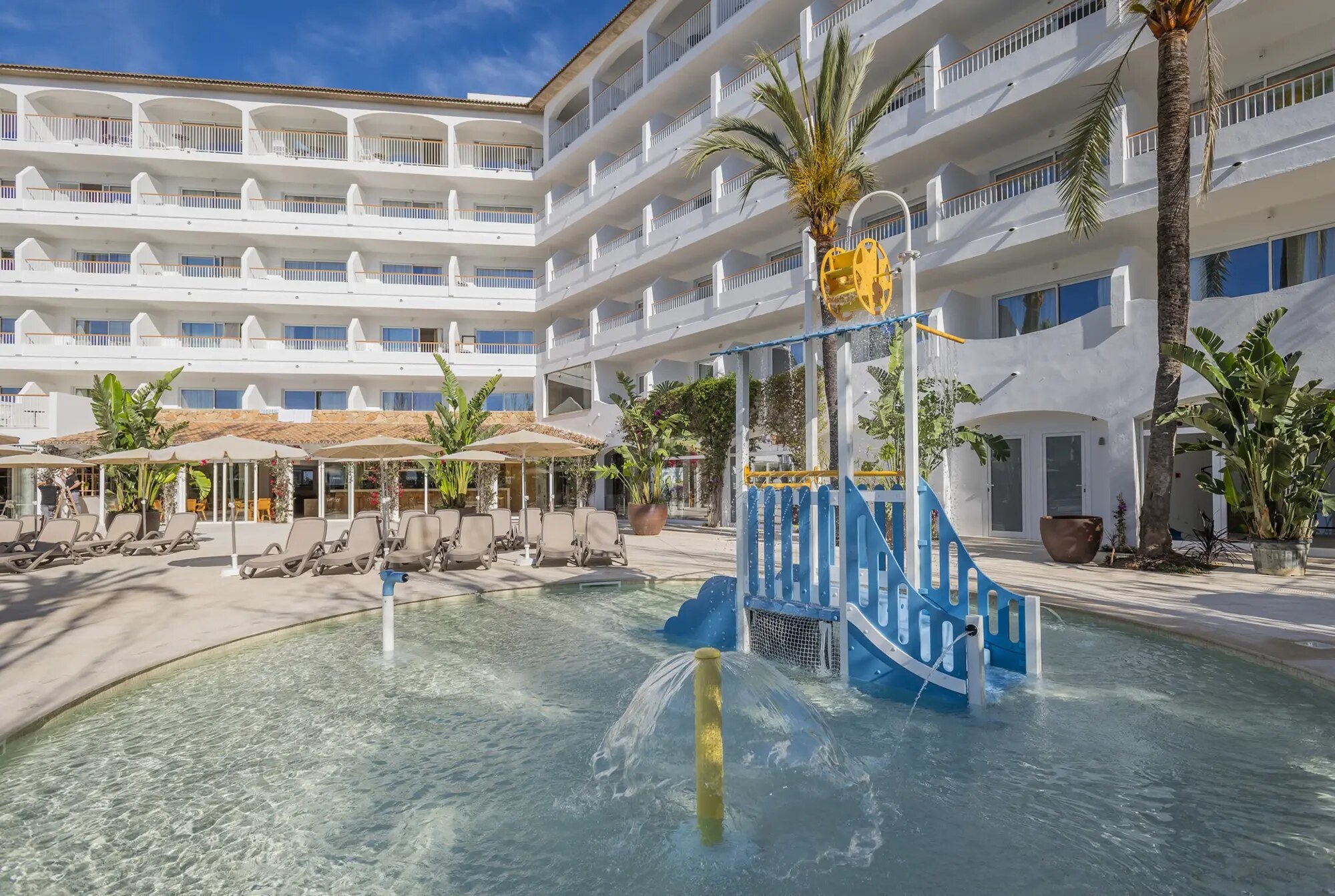 Sol de Alcudia Apartments photo 3