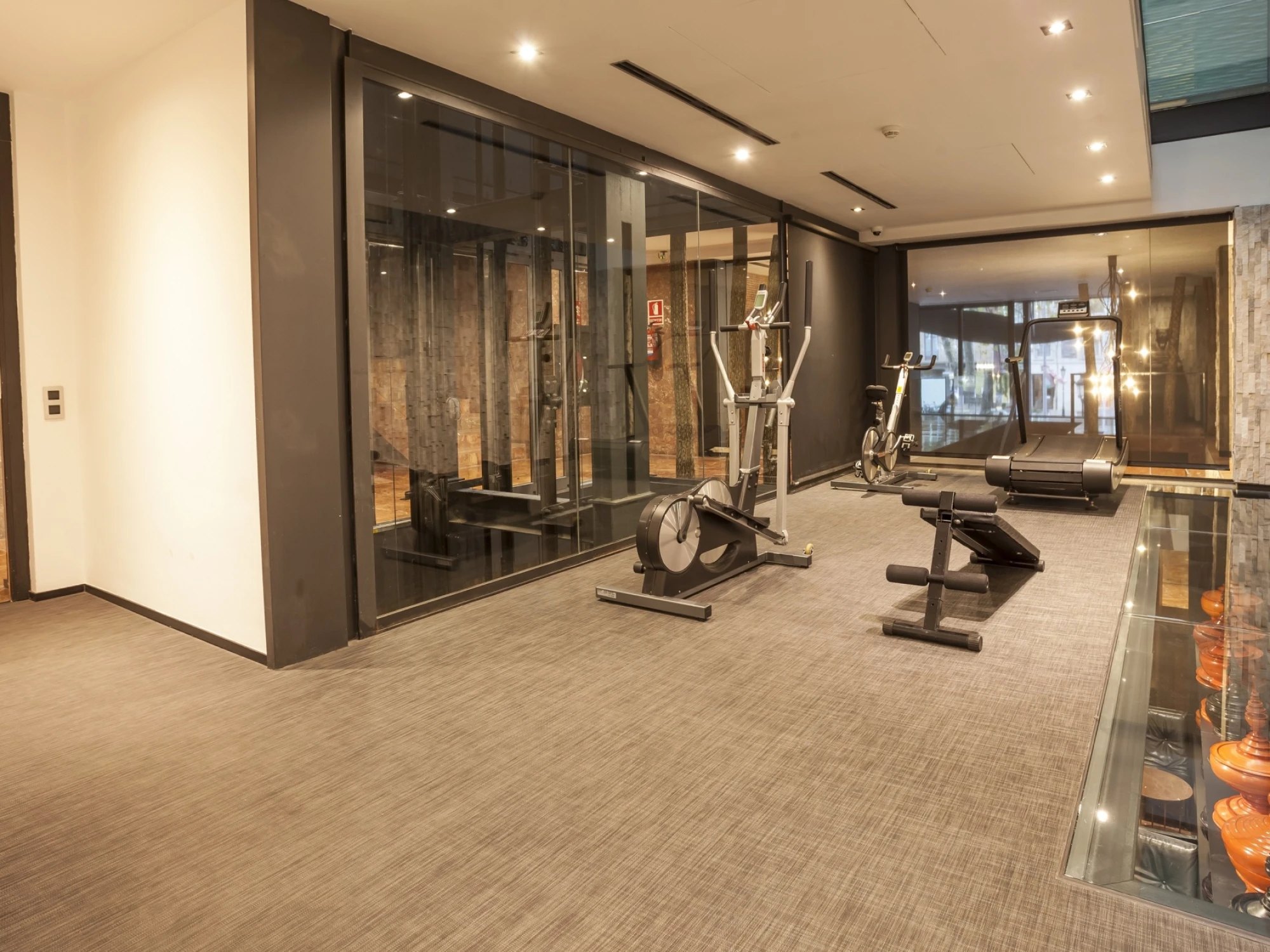 Suites Avenue photo 8