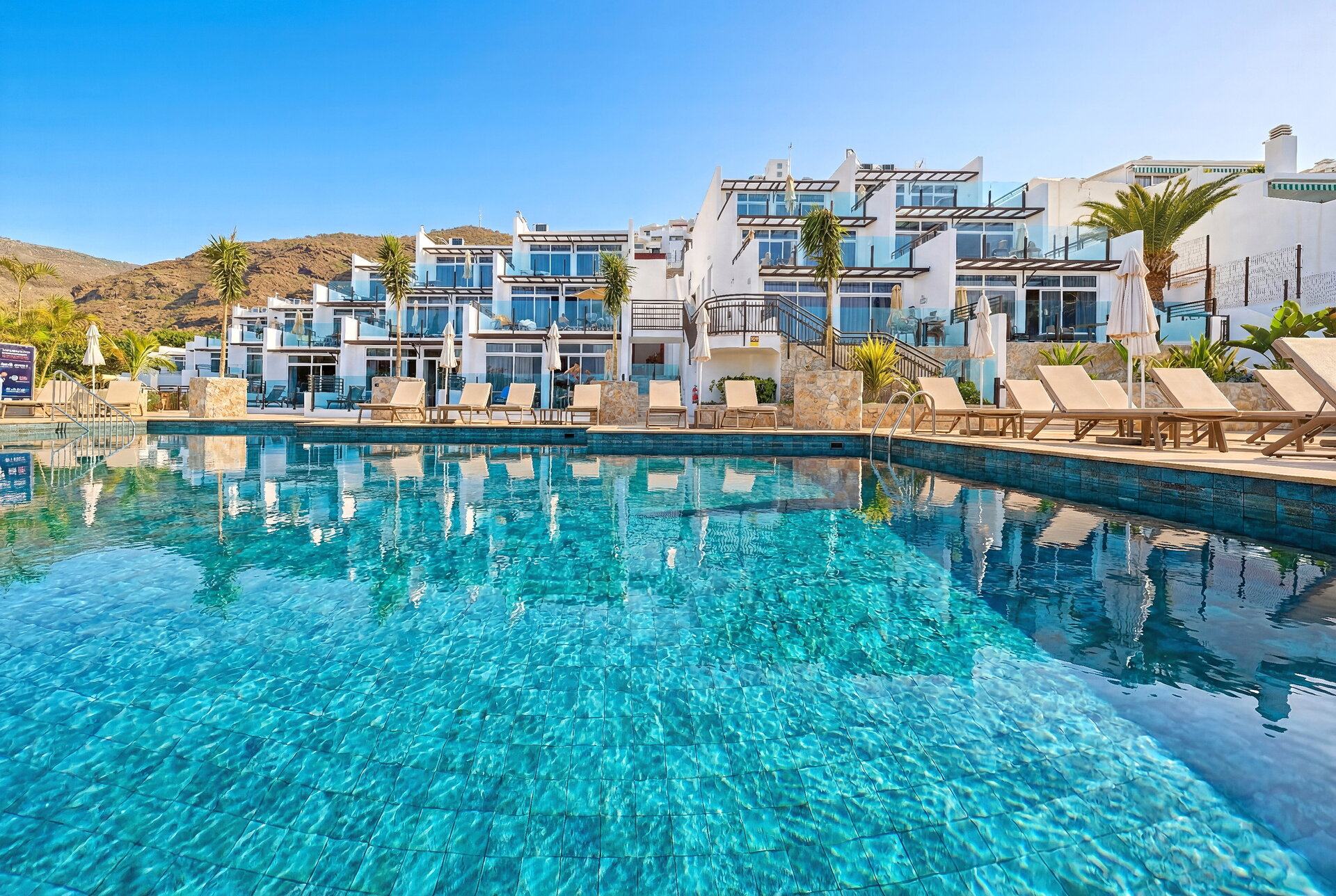 Sunset Suites by Bull