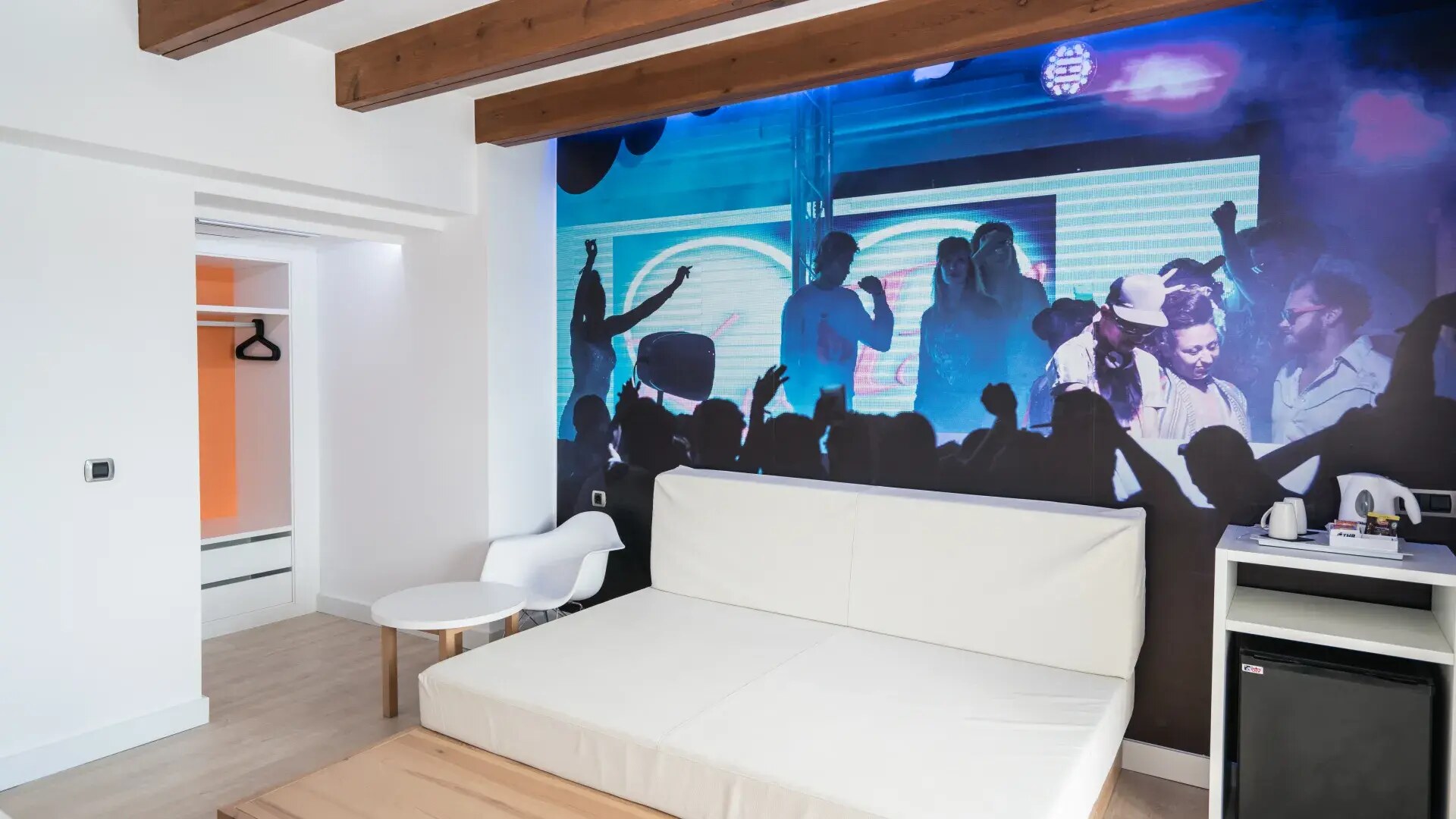 THB Ocean Beach photo 7