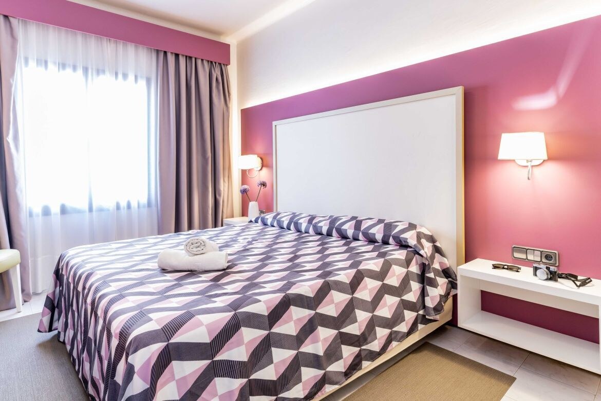 The Purple Hotel by Ibiza Feeling photo 5