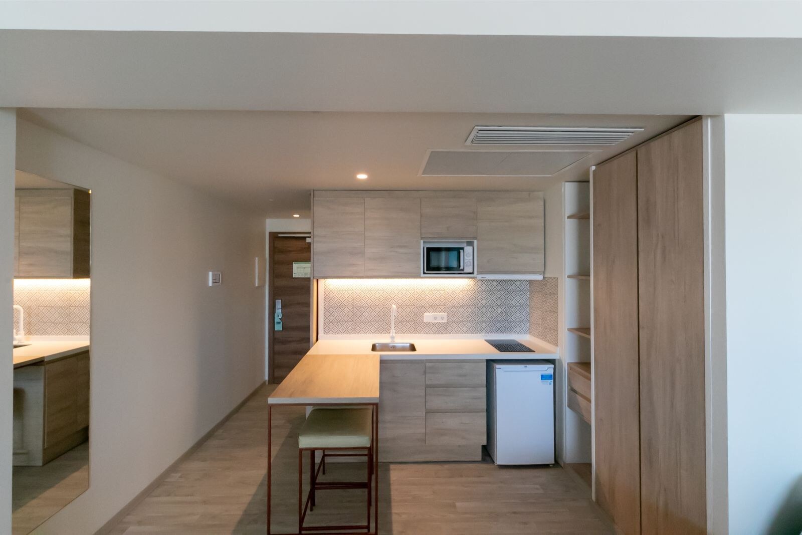 The White Apartments by Ibiza Feeling photo 4
