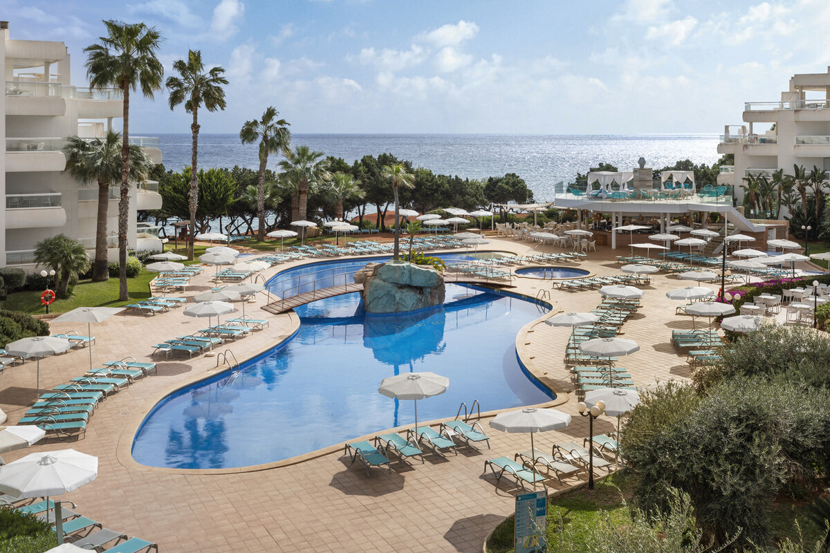 Tropic Garden Hotel Apartments photo 1