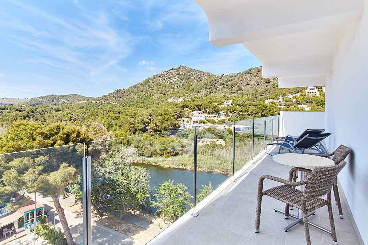 Universal Hotel Castell Royal photo 7
