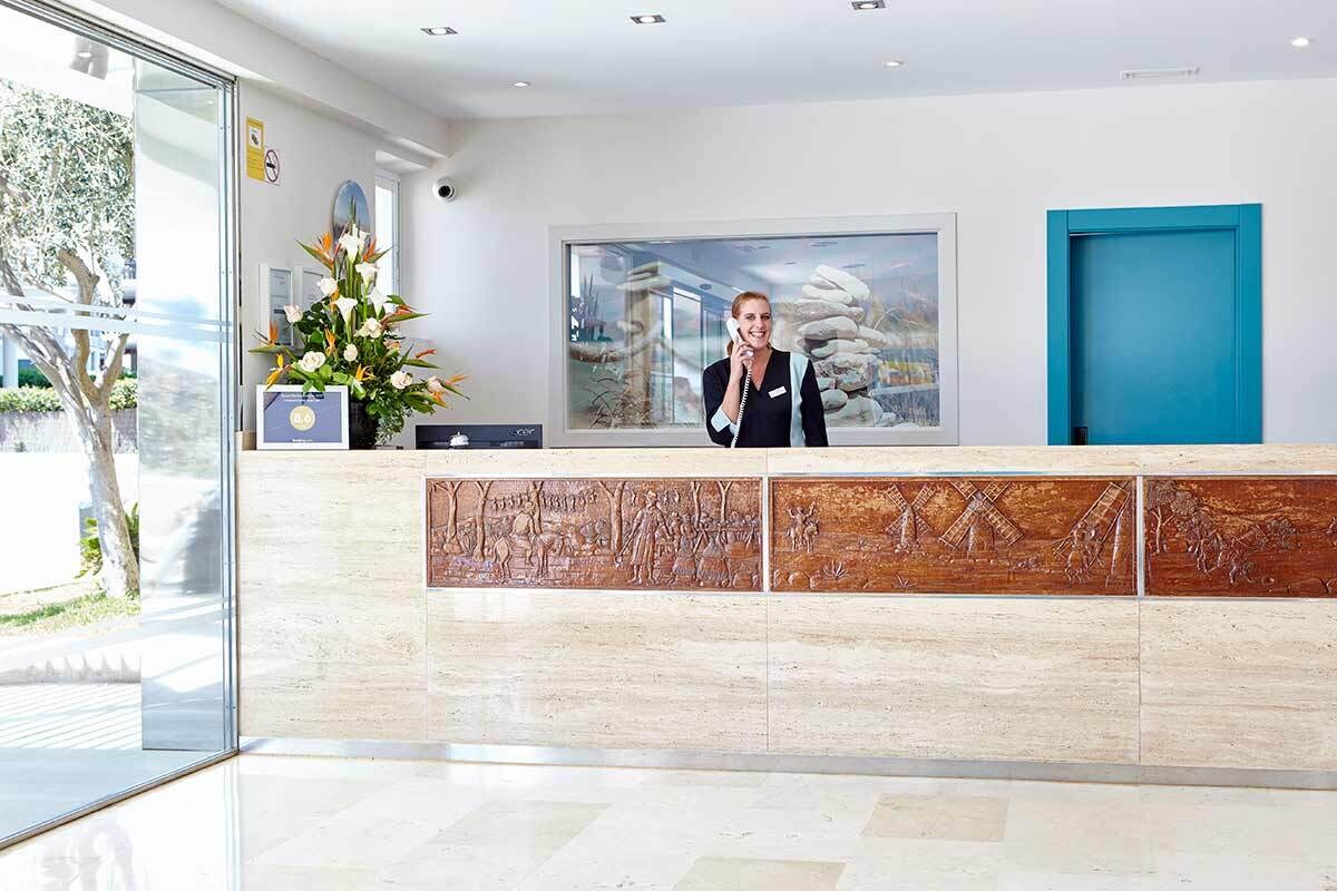 Universal Hotel Marques photo 10