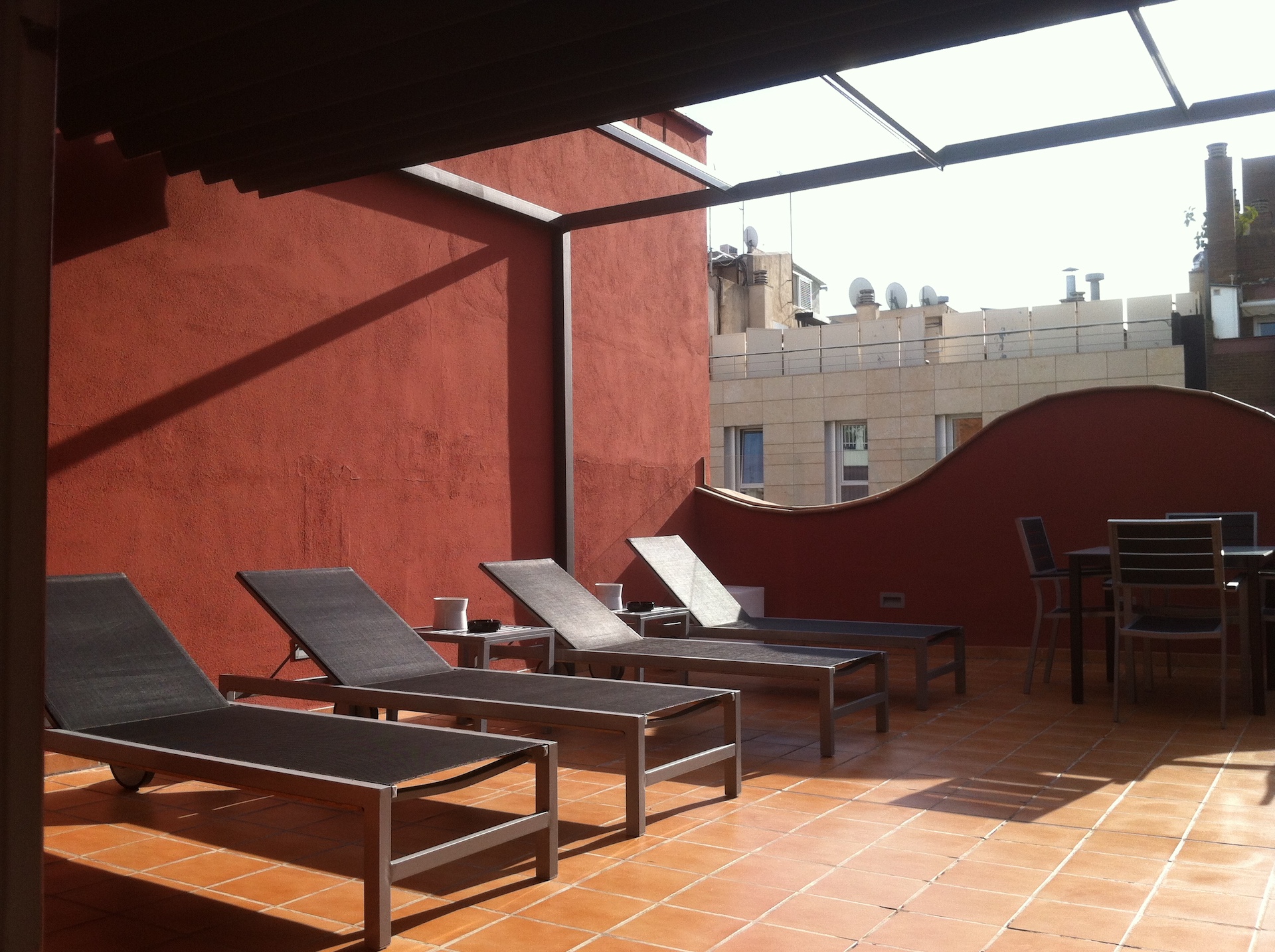 Up Suites Bcn photo 2
