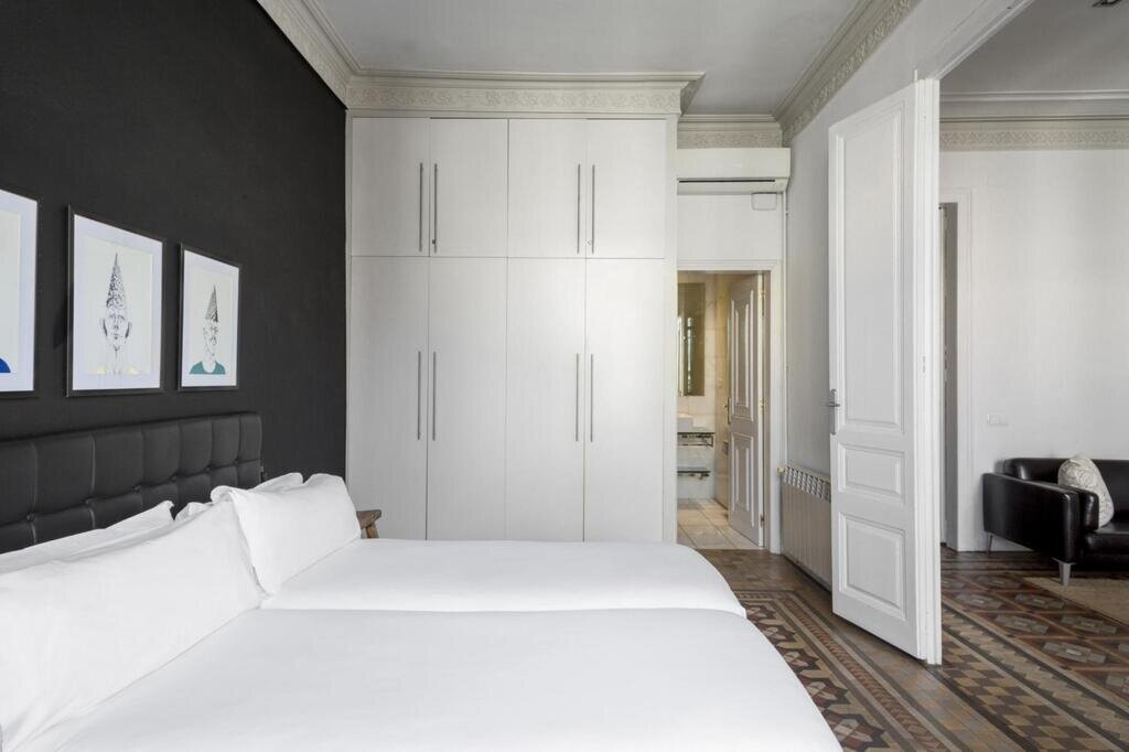 Val Apartments photo 9