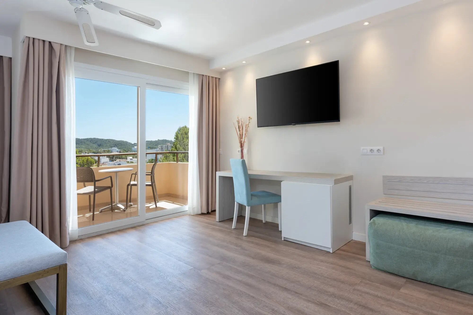Valentin Somni Suites & Hotel photo 8