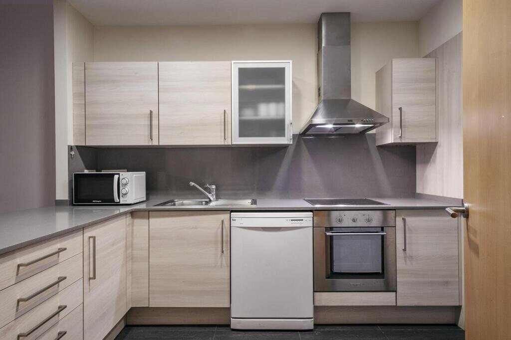 Villarroel Apartments photo 4