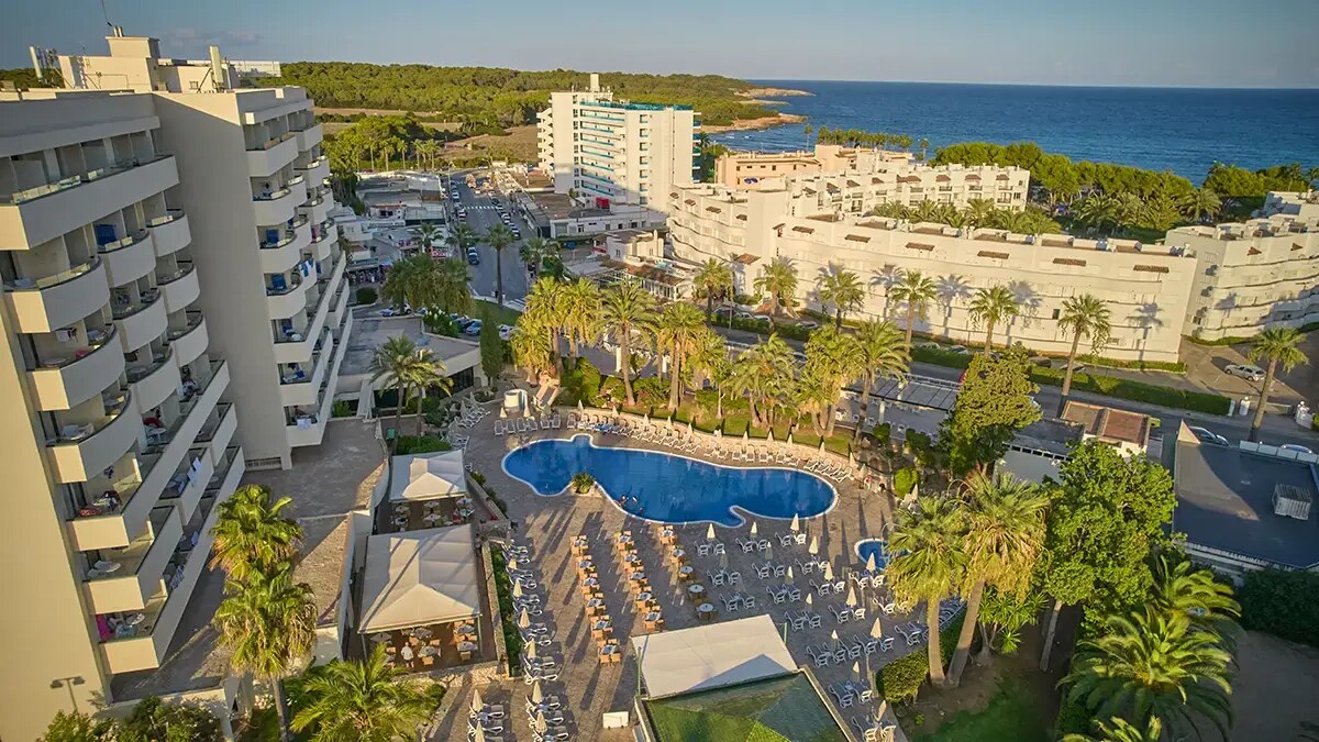 Welikehotel Marfil Playa photo 1