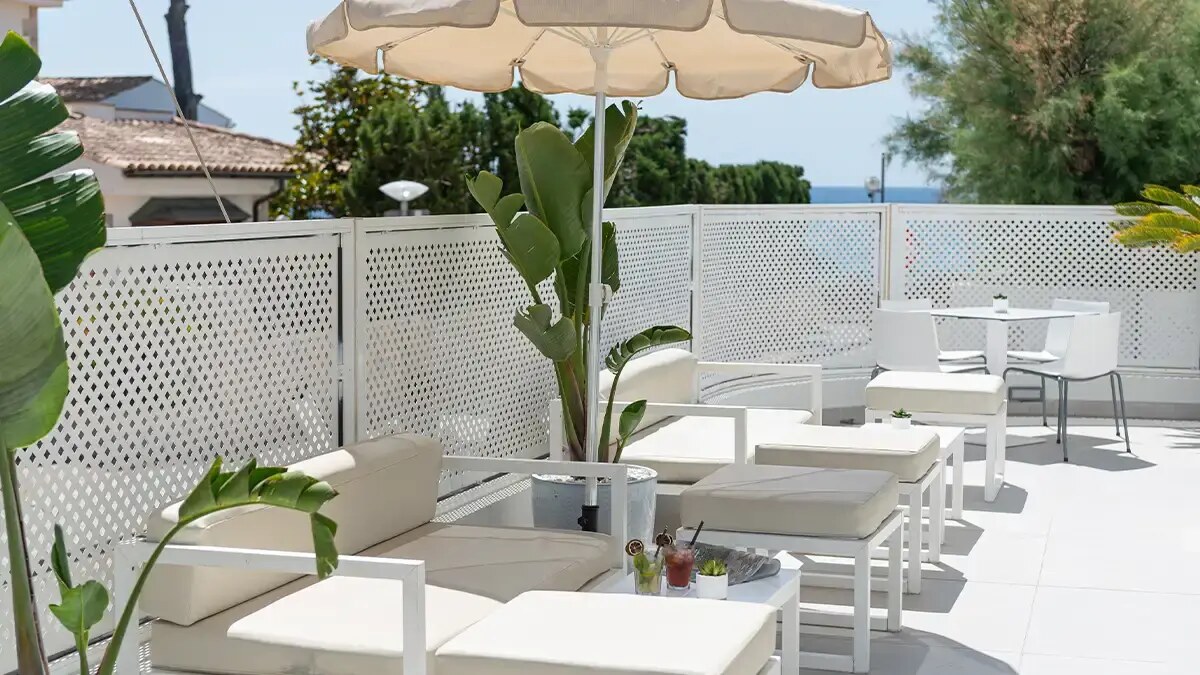 Welikehotel Triton Beach photo 7